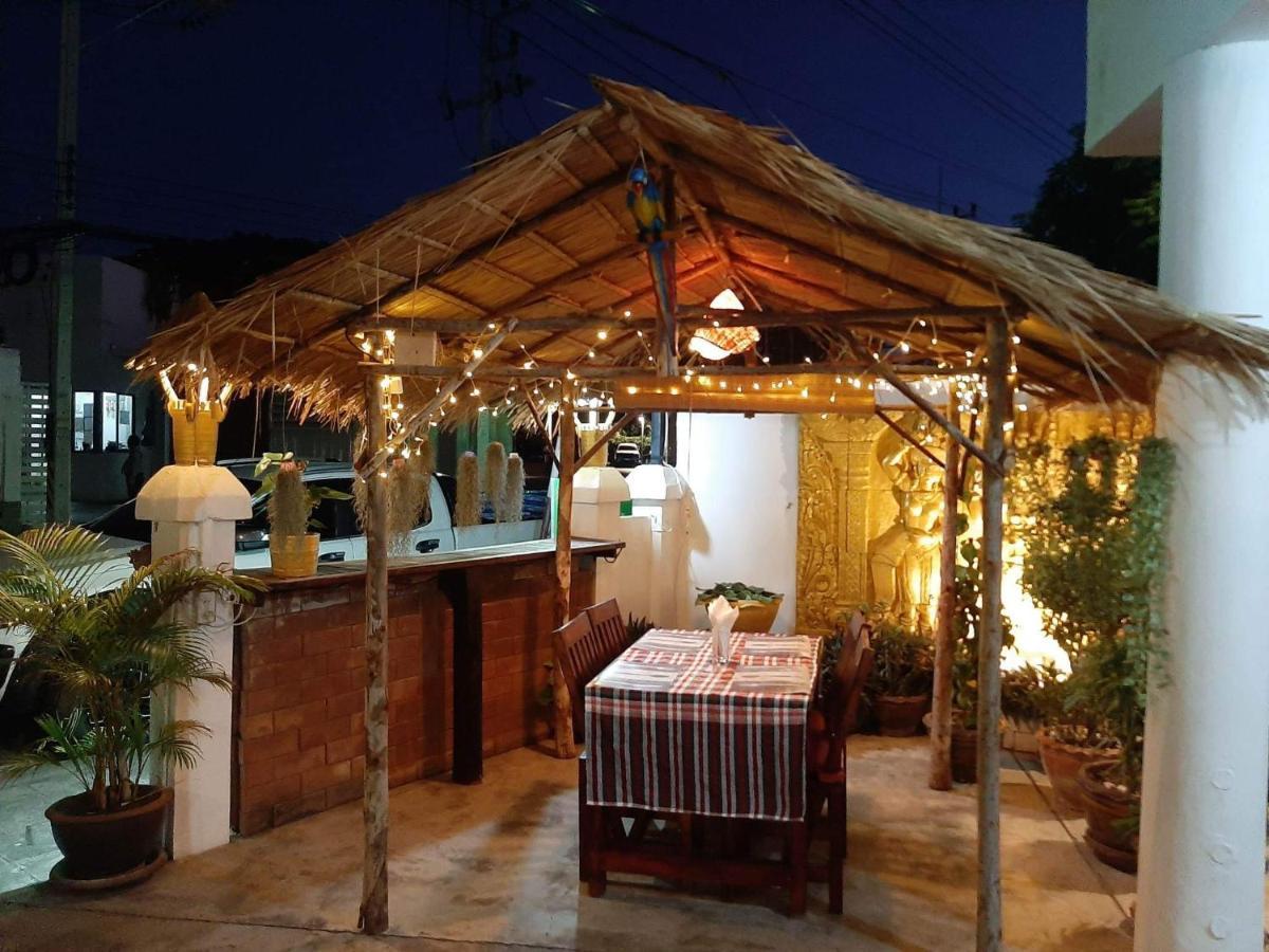 Palada Guest House Hua Hin Exterior photo